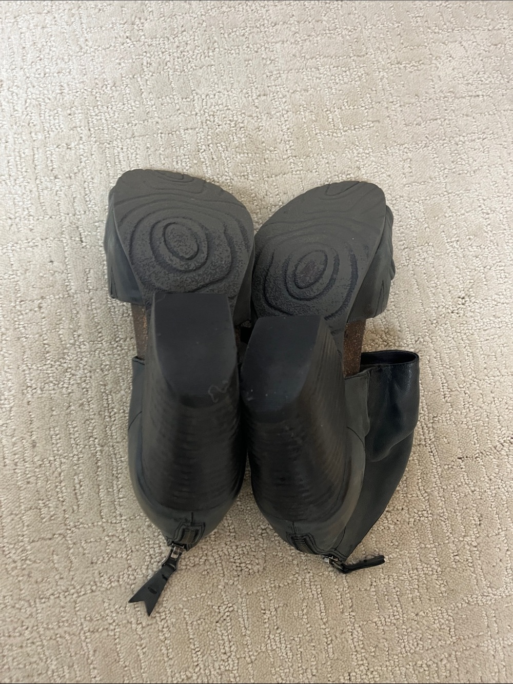 OTBT Black Open-Toe Wrap Heel Sandal Booties women’s size 10M - Picture 3 of 7